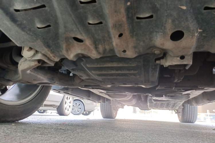 Used Ford Everest 2016 2.0T Gasoline Automatic 4x4 Flagship Edition Chassis Front