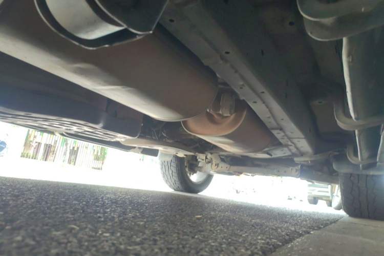 Used Ford Everest 2016 2.0T Gasoline Automatic 4x4 Flagship Edition Chassis Rear Right