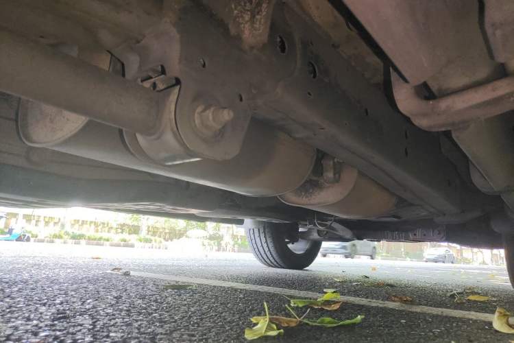 Used Ford Everest 2016 2.0T Gasoline Automatic 4x4 Flagship Edition Chassis Rear Right