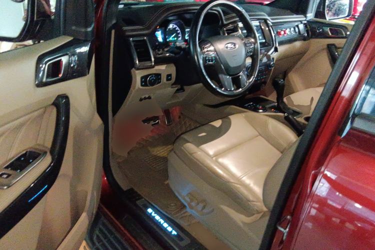 Used Ford Everest 2016 2.0T Gasoline Automatic 4x4 Flagship Edition Driver Seat