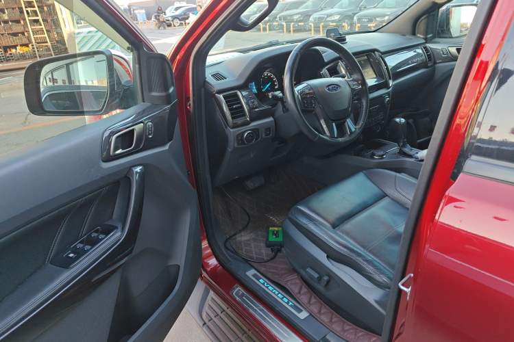 Used Ford Everest 2016 2.0T Gasoline Automatic 4x4 Flagship Edition Driver Seat