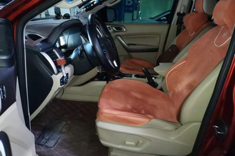 Used Ford Everest 2016 2.0T Gasoline Automatic 4x4 Luxury Edition Driver Seat