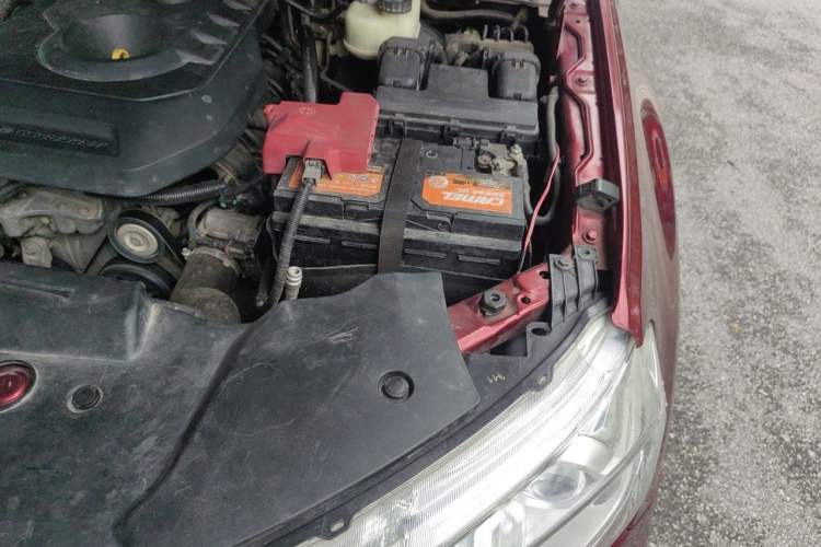 Used Ford Everest 2016 2.0T Gasoline Automatic 4x4 Flagship Edition Engine Bay Left