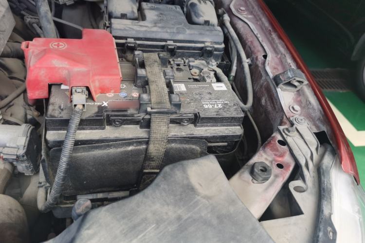 Used Ford Everest 2016 2.0T Gasoline Automatic 4x4 Flagship Edition Engine Bay Left