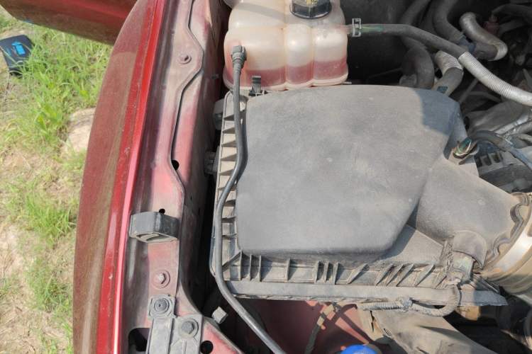 Used Ford Everest 2016 2.0T Gasoline Automatic 4x4 Luxury Edition Engine Bay Right