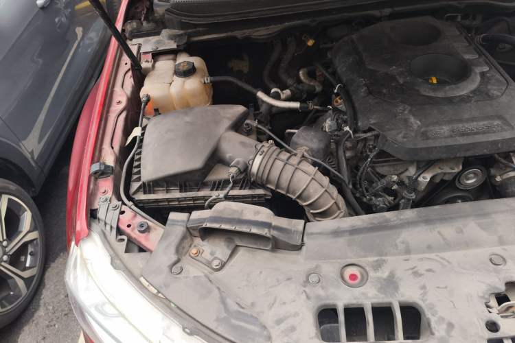 Used Ford Everest 2016 2.0T Gasoline Automatic 4x4 Flagship Edition Engine Bay Right