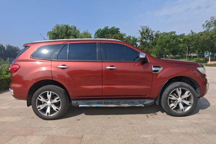 Used Ford Everest 2016 2.0T Gasoline Automatic 4x4 Flagship Edition Exterior 3