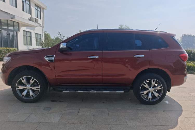 Used Ford Everest 2016 2.0T Gasoline Automatic 4x4 Flagship Edition Exterior 7