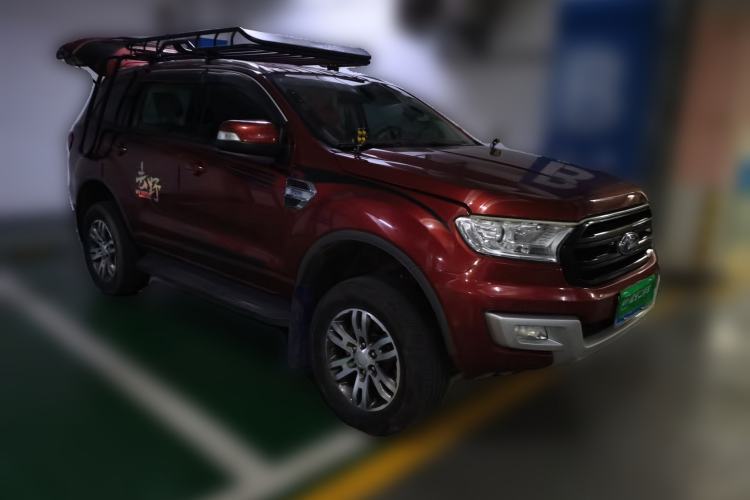 Used Ford Everest 2016 2.0T Gasoline Automatic 4x4 Luxury Edition Front Right 45 Deg