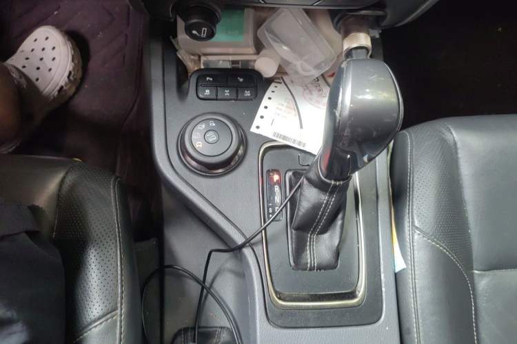 Used Ford Everest 2016 2.0T Gasoline Automatic 4x4 Flagship Edition Gear Lever