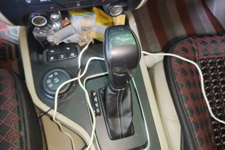 Used Ford Everest 2016 2.0T Gasoline Automatic 4x4 Flagship Edition Gear Lever