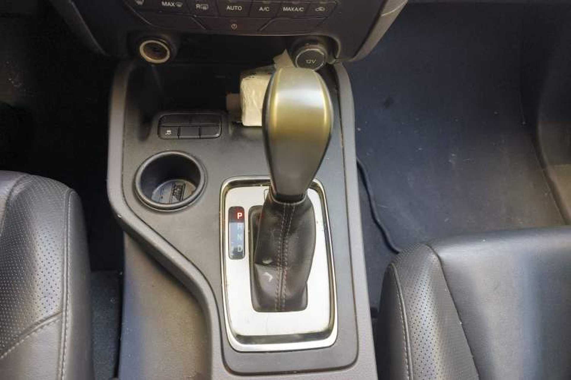 Used Ford Everest 2016 2.0T Gasoline Automatic Two-Wheel Drive Luxury Edition Gear Lever