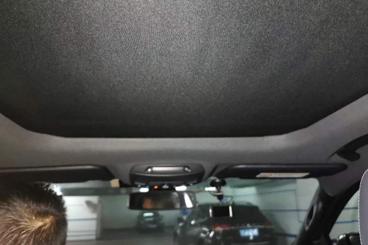 Used Ford Everest 2016 2.0T Gasoline Automatic 4x4 Flagship Edition Headliner