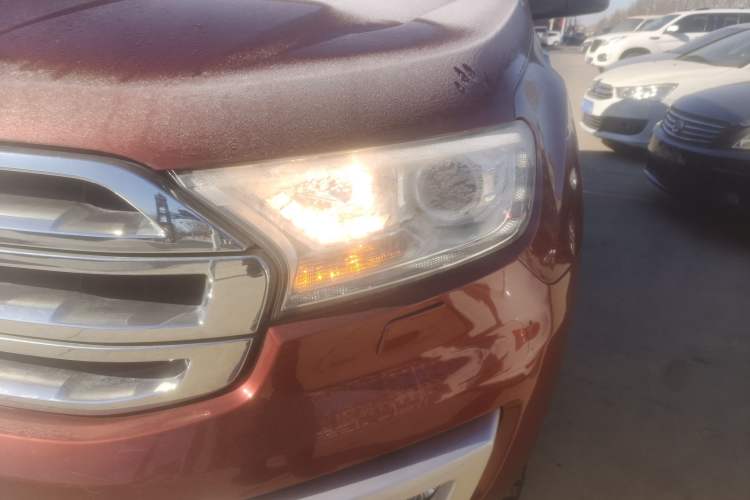 Used Ford Everest 2016 2.0T Gasoline Automatic 4x4 Flagship Edition Left Front Headlight