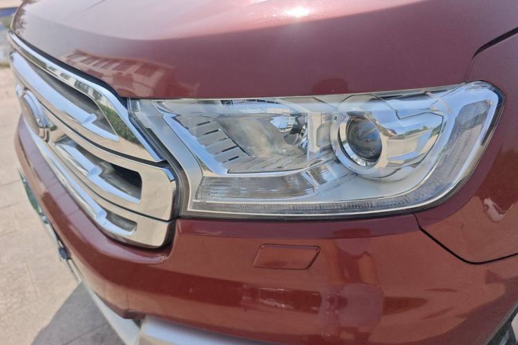 Used Ford Everest 2016 2.0T Gasoline Automatic 4x4 Flagship Edition Left Front Headlight