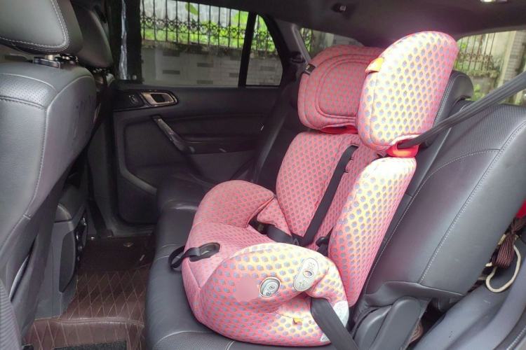Used Ford Everest 2016 2.0T Gasoline Automatic 4x4 Flagship Edition Left Rear Seat