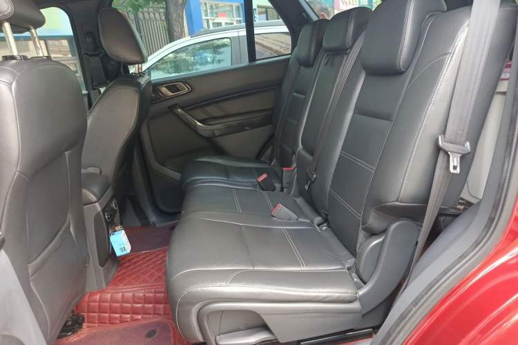 Used Ford Everest 2016 2.0T Gasoline Automatic 4x4 Flagship Edition Left Rear Seat