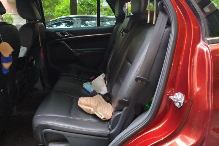 Used Ford Everest 2016 2.0T Gasoline Automatic 4x4 Flagship Edition Left Rear Seat