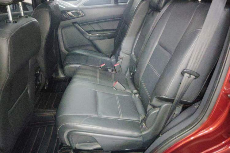 Used Ford Everest 2016 2.0T Gasoline Automatic 4x4 Flagship Edition Left Rear Seat