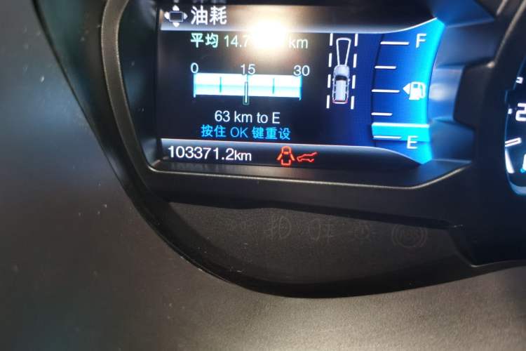 Used Ford Everest 2016 2.0T Gasoline Automatic 4x4 Flagship Edition Odometer Close Up