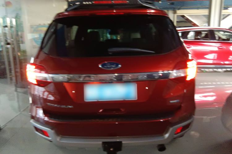 Used Ford Everest 2016 2.0T Gasoline Automatic 4x4 Flagship Edition Rear
