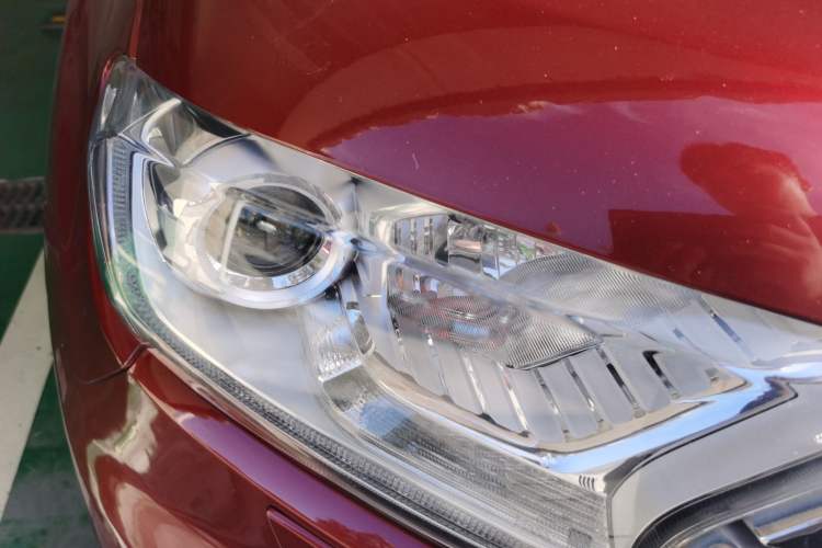 Used Ford Everest 2016 2.0T Gasoline Automatic 4x4 Flagship Edition Right Front Headlight