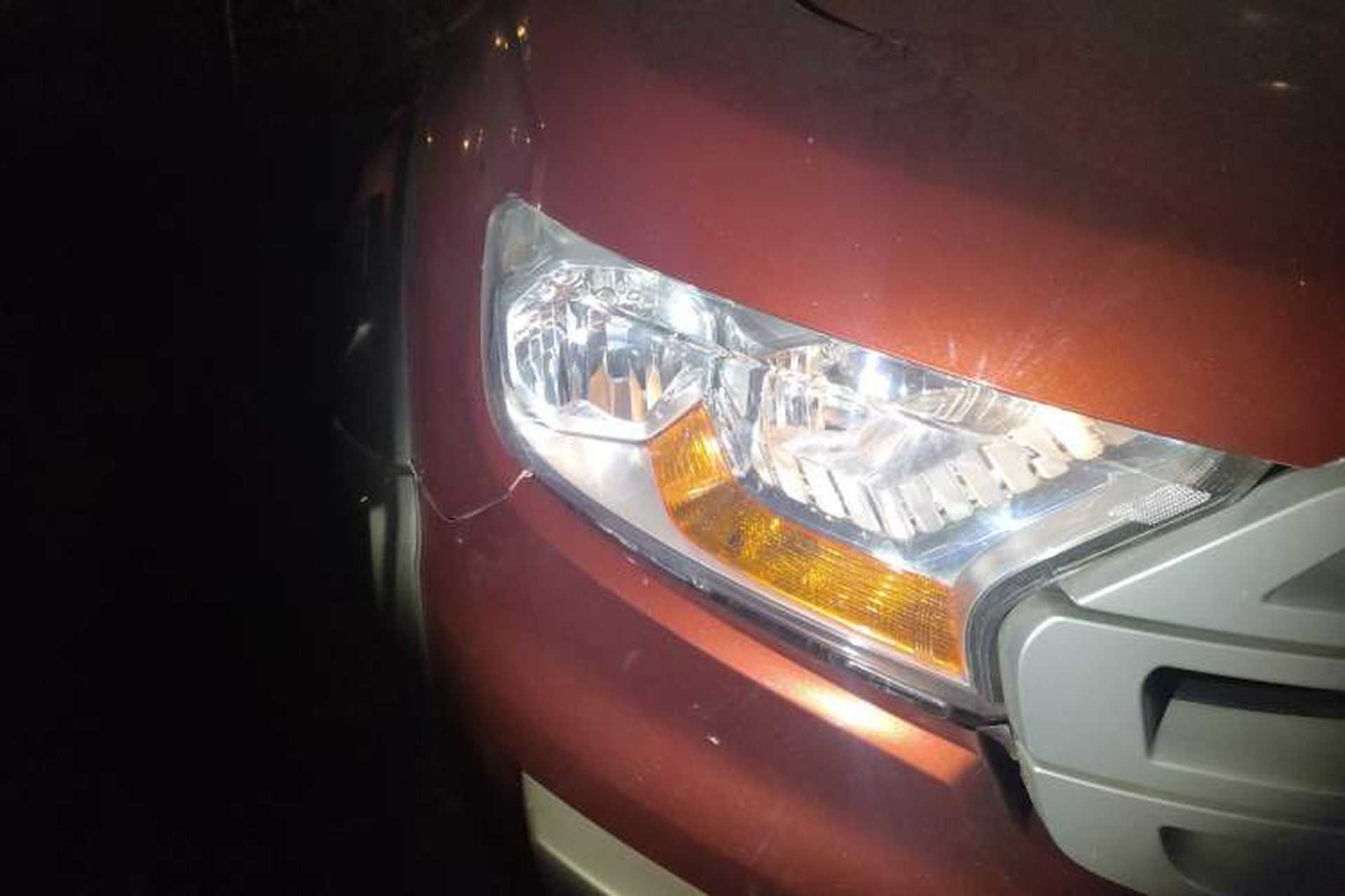 Used Ford Everest 2016 2.0T Gasoline Automatic 4x4 Elite Edition Right Front Headlight