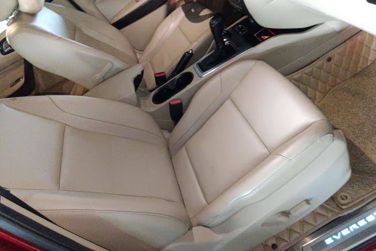 Used Ford Everest 2016 2.0T Gasoline Automatic 4x4 Flagship Edition Right Front Seat