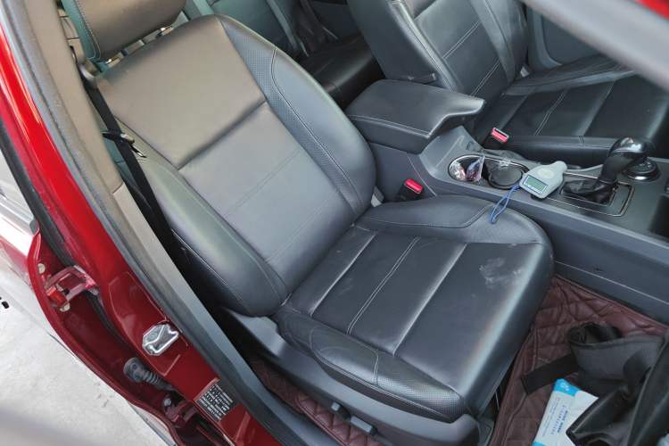 Used Ford Everest 2016 2.0T Gasoline Automatic 4x4 Flagship Edition Right Front Seat