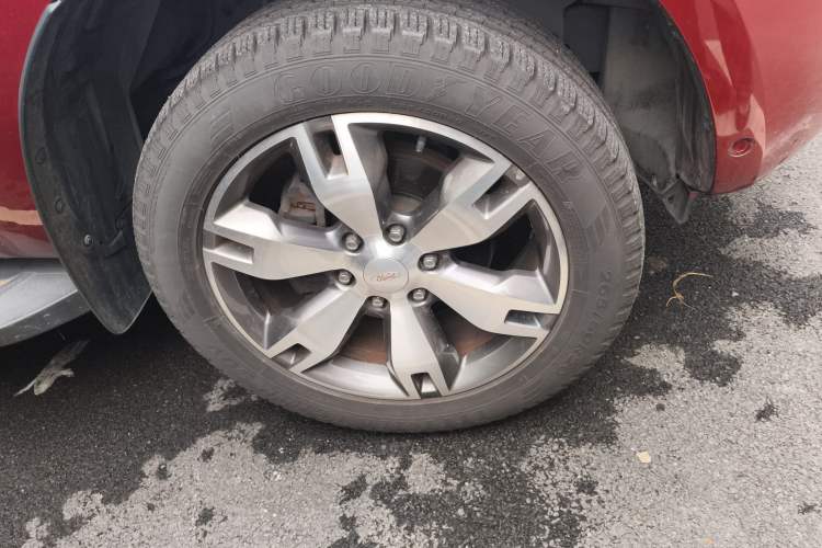 Used Ford Everest 2016 2.0T Gasoline Automatic 4x4 Flagship Edition Right Front Wheel Hub