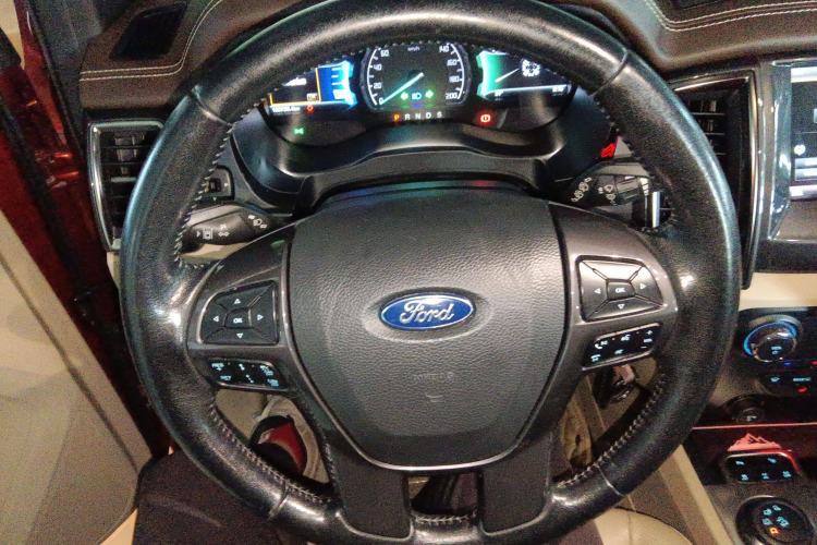 Used Ford Everest 2016 2.0T Gasoline Automatic 4x4 Flagship Edition Steering Wheel