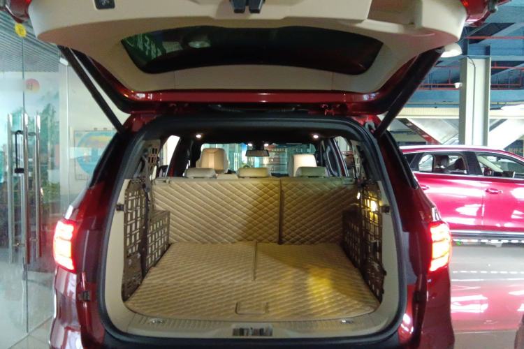 Used Ford Everest 2016 2.0T Gasoline Automatic 4x4 Flagship Edition Trunk