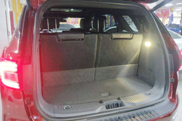 Used Ford Everest 2016 2.0T Gasoline Automatic 4x4 Flagship Edition Trunk