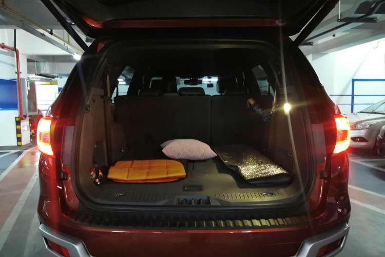 Used Ford Everest 2016 2.0T Gasoline Automatic 4x4 Flagship Edition Trunk