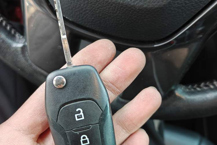 Used Ford Everest 2016 2.0T Gasoline Automatic 4x4 Flagship Edition Vehicle Key