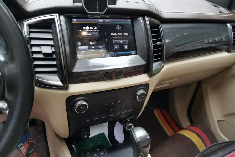 Used Ford Everest 2016 2.0T Gasoline Automatic 4x4 Flagship Edition Audio And AC Panel