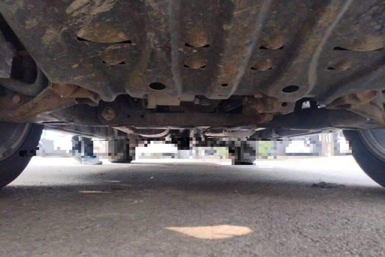 Used Ford Everest 2016 2.0T Gasoline Automatic 4x4 Flagship Edition Chassis Front