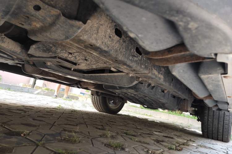Used Ford Everest 2016 2.0T Gasoline Automatic 4x4 Flagship Edition Chassis Front Left