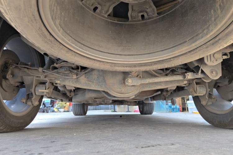 Used Ford Everest 2016 2.0T Gasoline Automatic 4x4 Flagship Edition Chassis Rear