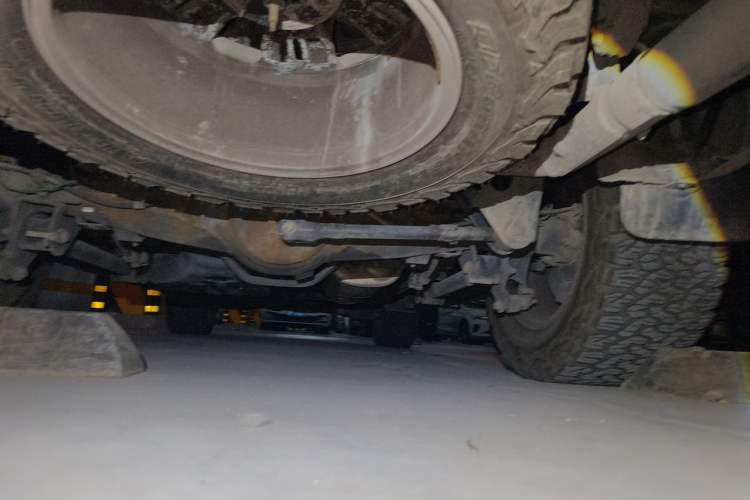 Used Ford Everest 2016 2.0T Gasoline Automatic 4x4 Luxury Edition Chassis Rear