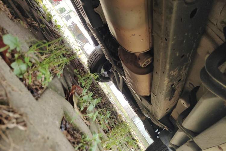 Used Ford Everest 2016 2.0T Gasoline Automatic 4x4 Flagship Edition Chassis Rear Right