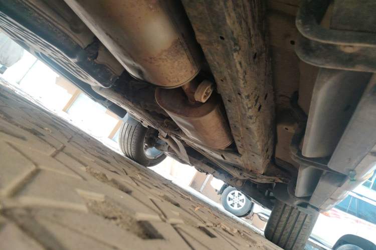 Used Ford Everest 2016 2.0T Gasoline Automatic 4x4 Flagship Edition Chassis Rear Right