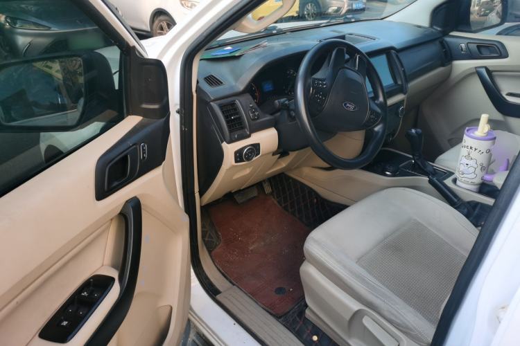 Used Ford Everest 2016 2.0T Gasoline Automatic 4x4 Elite Edition Driver Seat