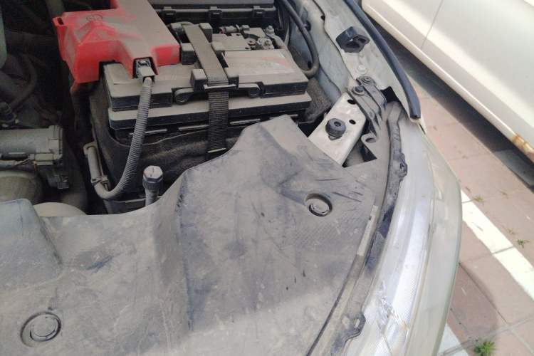 Used Ford Everest 2016 2.0T Gasoline Automatic 4x4 Flagship Edition Engine Bay Left