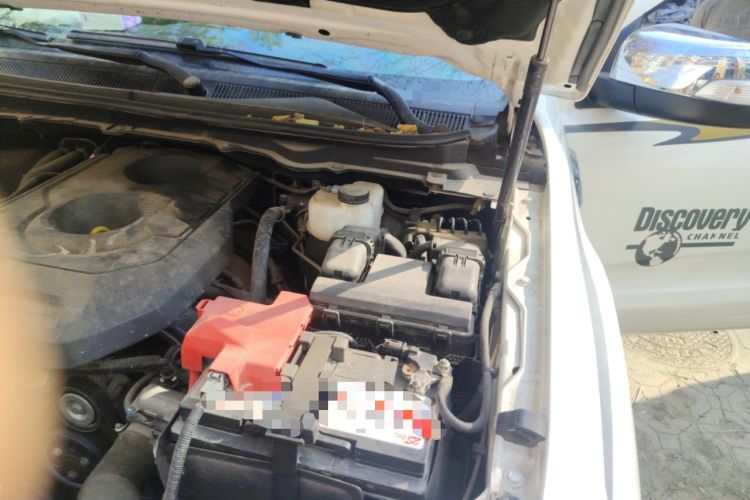 Used Ford Everest 2016 2.0T Gasoline Automatic 4x4 Flagship Edition Engine Bay Left