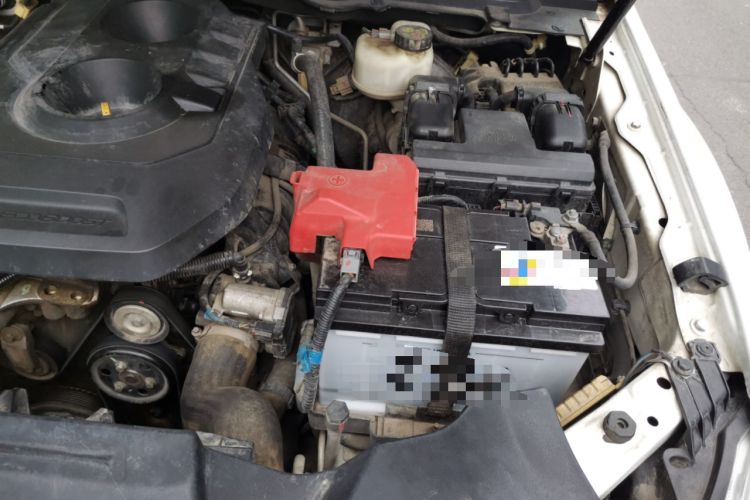Used Ford Everest 2016 2.0T Gasoline Automatic 4x4 Flagship Edition Engine Bay Left