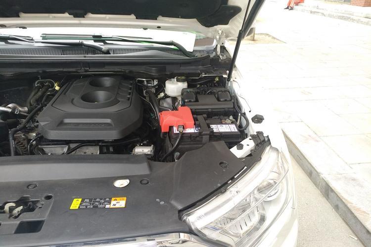 Used Ford Everest 2016 2.0T Gasoline Automatic 4x4 Flagship Edition Engine Bay Left