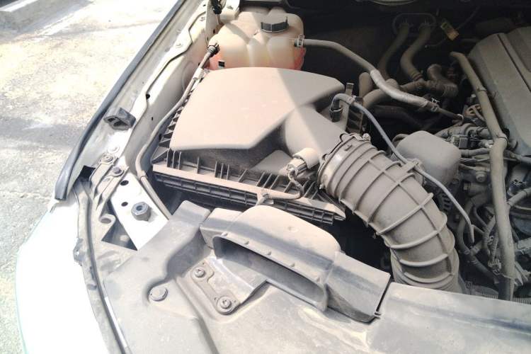 Used Ford Everest 2016 2.0T Gasoline Automatic 4x4 Flagship Edition Engine Bay Right