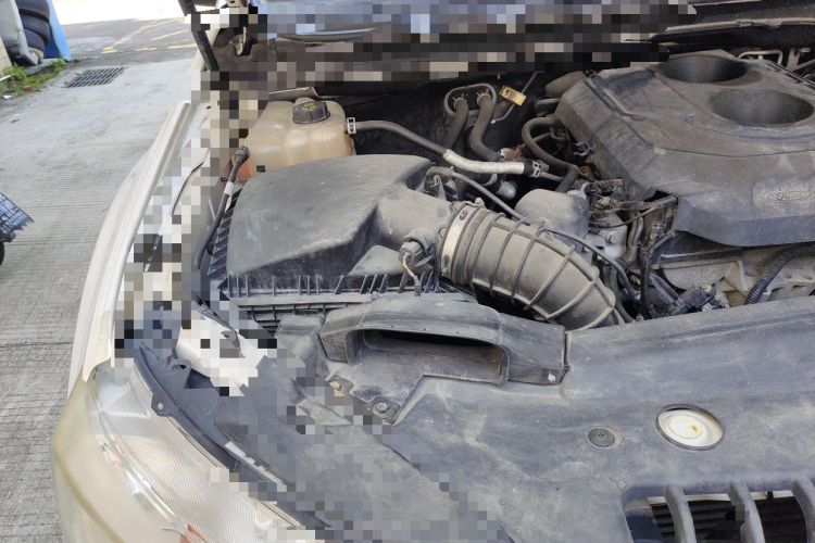 Used Ford Everest 2016 2.0T Gasoline Automatic 4x4 Elite Edition Engine Bay Right