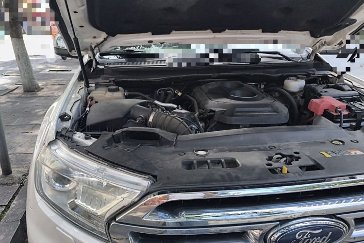 Used Ford Everest 2016 2.0T Gasoline Automatic 4x4 Flagship Edition Engine Bay Right